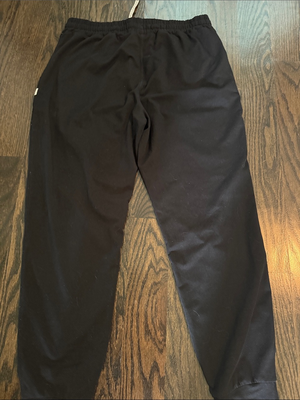 Vuori Women’s Performance Joggers - Medium, Black - Picture 7 of 7